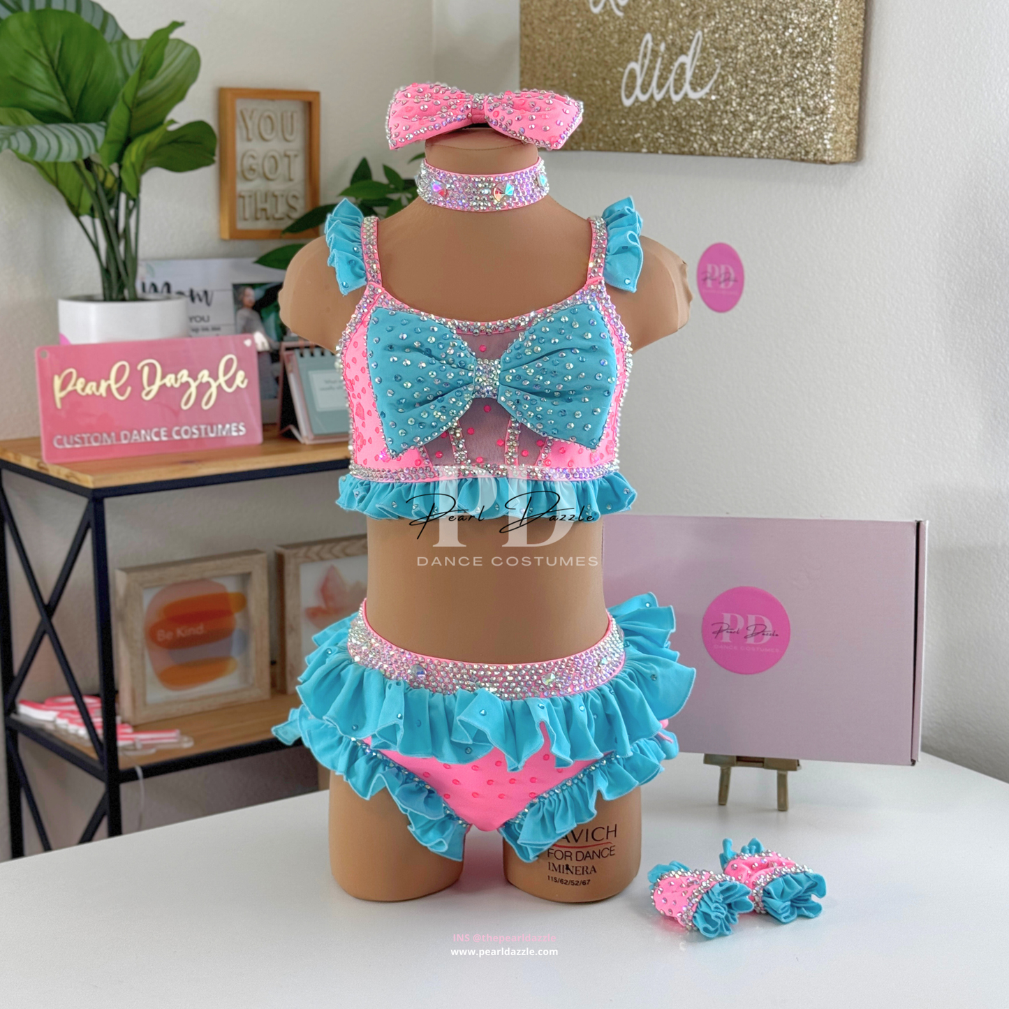 #1829 booking - 8.1 O.M.G Bubblegum Pink+Blue Jazz Costume