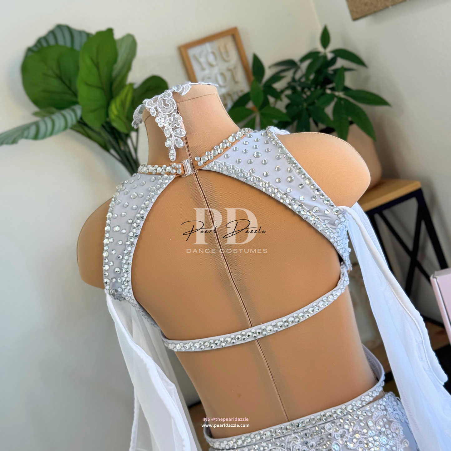 Ready to ship -CM(6-8Y)-Grey/White Lyrical Dance Costume