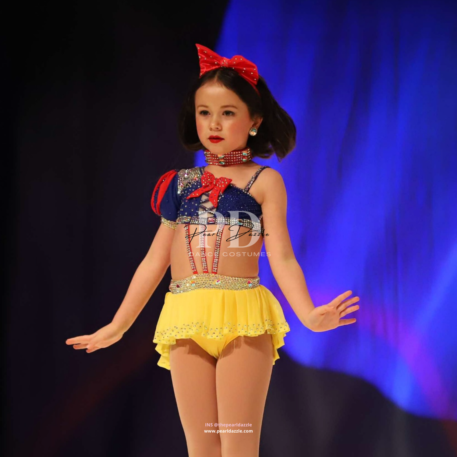 IN STOCK COSTUMES