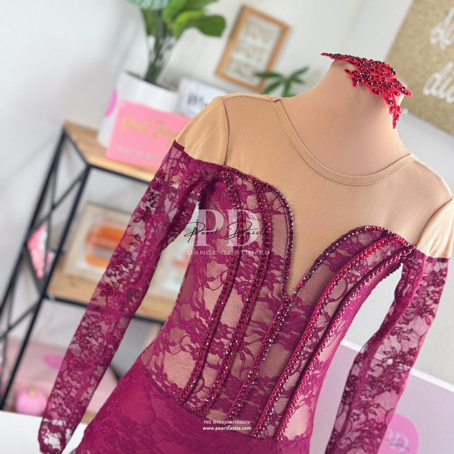 Ready to ship -CXL（10-12Y）Burgundy Lace Dance Costume