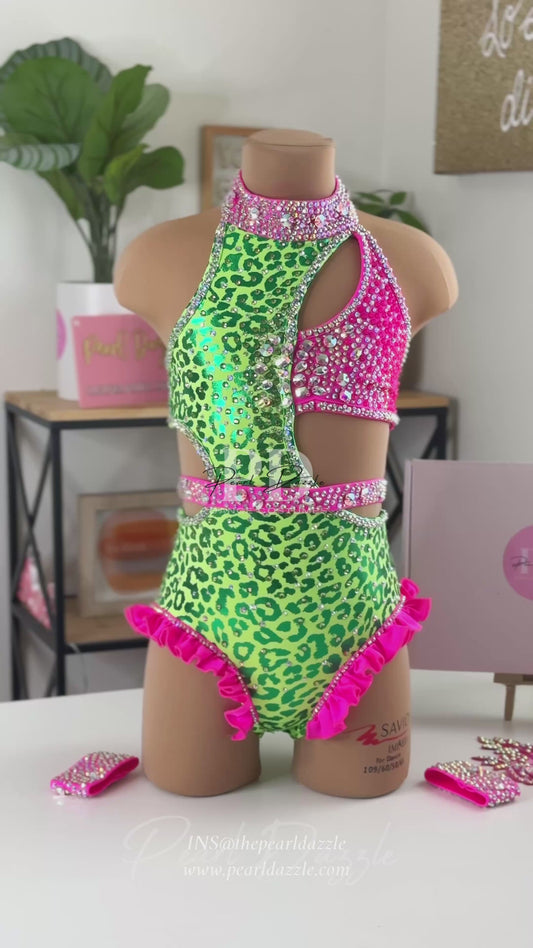 Ready to ship -CXS（4-5Y）Sassy Cute Pink & Neon Cheetah Costume